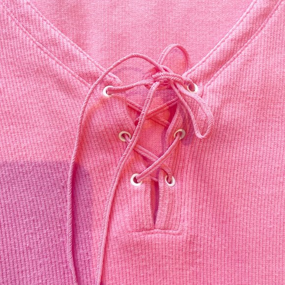 Tommy Hilfiger Pink Ribbed V Neck Lace T-Shirt Sz L - Picture 5 of 9